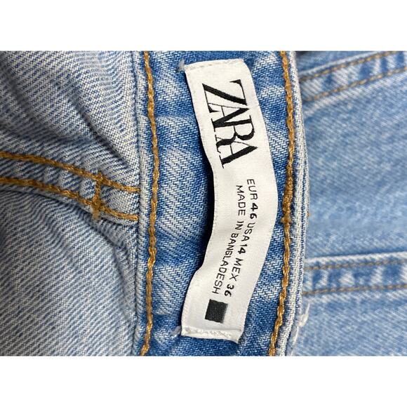 Zara Women's Blue High Waisted Bermuda Wide Leg Baggy Denim Jean Shorts Size 14 - Picture 4 of 5